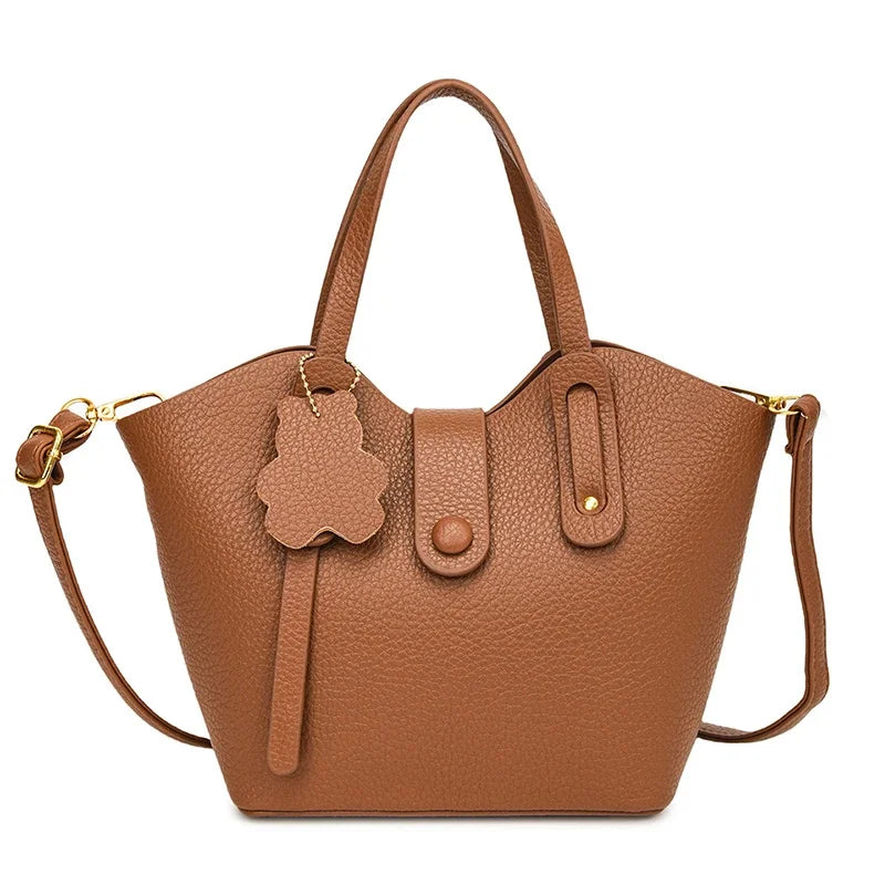 2024 New Simple Texture Lychee Pattern Hand-held Wing Bag Crossbody Bucket Handbag for Temperament Bucket Crossbody Bag